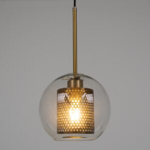 GloboStar® AVERY 00739 Μοντέρνο Κρεμαστό Φωτιστικό Οροφής Μονόφωτο 1 x E27 Διάφανο Γυάλινο με Χρυσό Μεταλλικό Πλέγμα Φ18 x Υ38cm