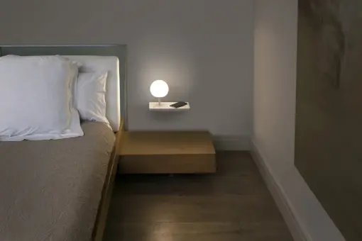 Faro Barcelona NIKO GLASS   Επιτραπέζιο Φωτιστικό LED σε Λευκό Χρώμα 7W 3000K  – 01007A