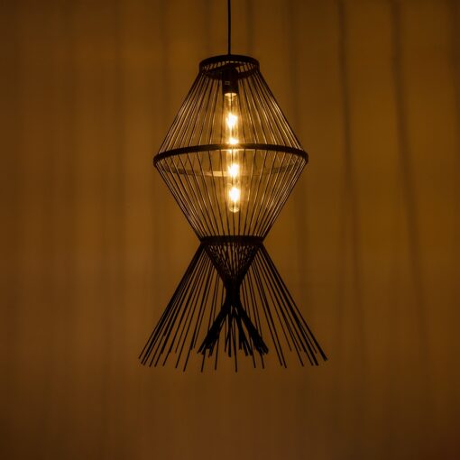 GloboStar® YOSHI 01929 Boho Κρεμαστό Φωτιστικό Οροφής Μονόφωτο 1 x E27 AC220-240V IP20 – Φ35 x Υ60cm – Μαύρο Ξύλινο Πλέγμα – 5 Χρόνια Εγγύηση