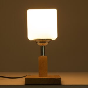 GloboStar® COVE 02037 Μοντέρνο Επιτραπέζιο Φωτιστικό Μονόφωτο 1 x E27 AC220-240V IP20 – Μ12 x Π12 x Υ25cm – Μπεζ Ξύλινο & Γυάλινο Γαλακτερό Κύβο – 5 Χρόνια Εγγύηση