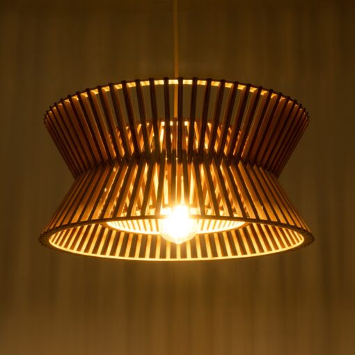 GloboStar® BIMINI 02287 Boho Κρεμαστό Φωτιστικό Οροφής Μονόφωτο 1 x E27 AC220-240V IP20 – Φ45 x Υ20cm – Καφέ Ξύλινο Πλέγμα Καμπάνα – 5 Χρόνια Εγγύηση