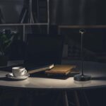 Φωτιστικό Γραφείου LED 1.6W Eπαναφορτιζόμενο Mαύρο Χρώματος Dimmable V-TAC – 10328