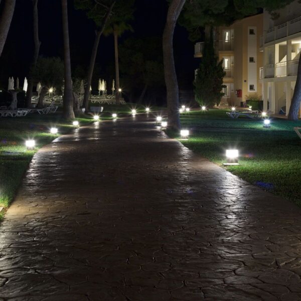 LED Φωτιστικό 10W Λευκό Σώμα 250mm V-TAC IP65 4000K Φυσικό Λευκό  – 128317