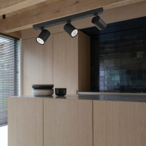 ΣΠΟΤ ΟΡΟΦΗΣ ΤΡΙΠΛΟ GU10 S1980 ΜΑΥΡΟ EUROLAMP 144-60005