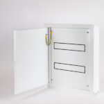 ΠΙΝΑΚΑΣ ΧΩΝΕΥΤΟΣ ΜΕΤΑΛΛΙΚΟΣ  2X16 ΘΕΣΕΩΝ IP30 EUROLAMP – 147-31121
