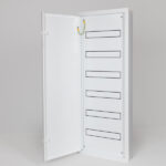 ΠΙΝΑΚΑΣ ΧΩΝΕΥΤΟΣ ΜΕΤΑΛΛΙΚΟΣ  6X16 ΘΕΣΕΩΝ IP30 EUROLAMP – 147-31125