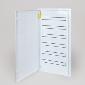 ΠΙΝΑΚΑΣ ΧΩΝΕΥΤΟΣ ΜΕΤΑΛΛΙΚΟΣ  6X24 ΘΕΣΕΩΝ IP30 EUROLAMP – 147-31135