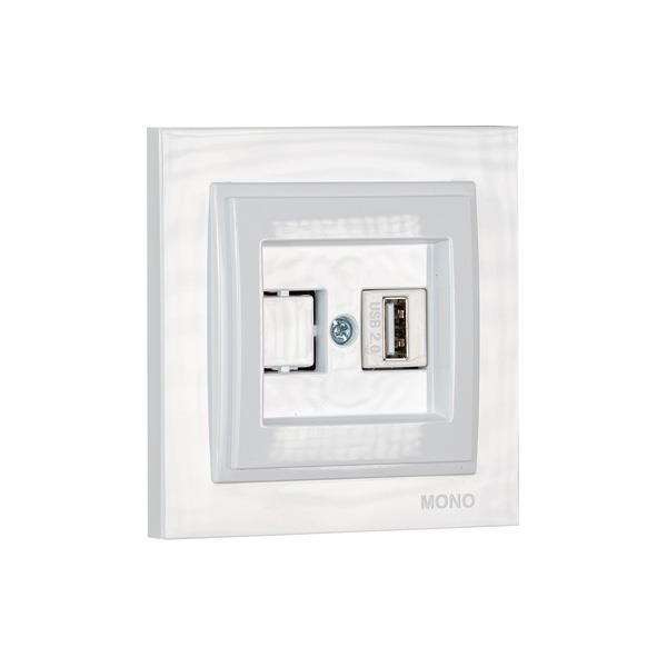 ΠΡΙΖΑ USB ΛΕΥΚΗ EUROLAMP – 152-10160