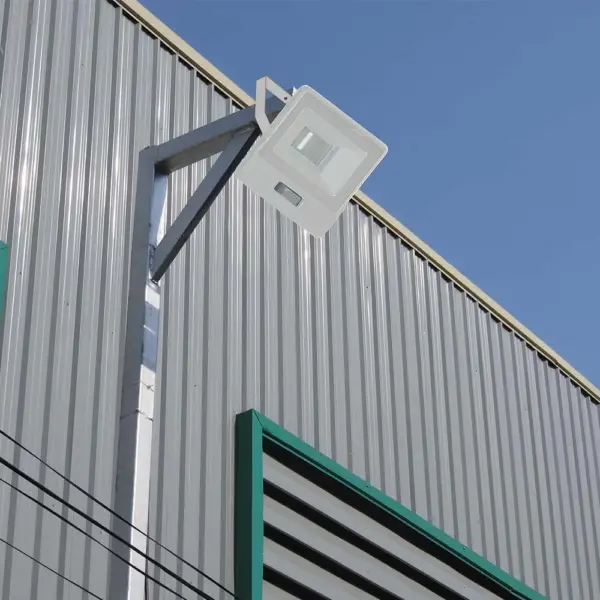 LED Προβολέας με Ανιχνευτή Κίνησης 10W V-TAC PRO Samsung Chip 100° 735lm Λευκός IP65 Φυσικό 4000K – 20293