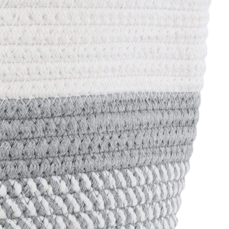 GloboStar® Artificial Garden POSITANO 20319 Διακοσμητικό Πλεκτό Καλάθι – Κασπώ Γλάστρα – Flower Pot Γκρι με Λευκό Φ25cm x Υ25cm