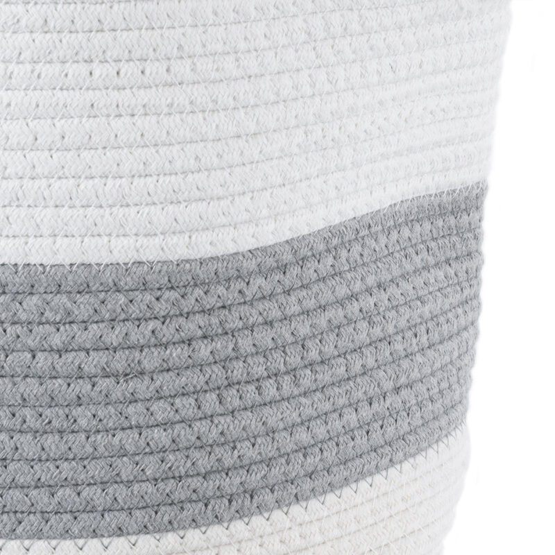 GloboStar® Artificial Garden KEFALONIA 20320 Διακοσμητικό Πλεκτό Καλάθι – Κασπώ Γλάστρα – Flower Pot Γκρι με Λευκό Φ30cm x Υ30cm