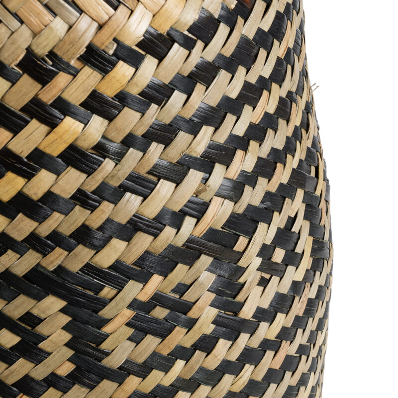 GloboStar® Artificial Garden INDIANA 20584 Διακοσμητικό Πλεκτό Καλάθι – Κασπώ Γλάστρα – Flower Pot Καφέ με Μαύρο Φ18 x Υ22cm