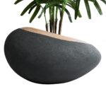 GloboStar® Artificial Garden RAVELLO 20746 Επιδαπέδιο Πολυεστερικό Τσιμεντένιο Κασπώ Γλάστρα – Flower Pot Μαύρο με Καφέ Μ82 x Π62 x Υ45cm