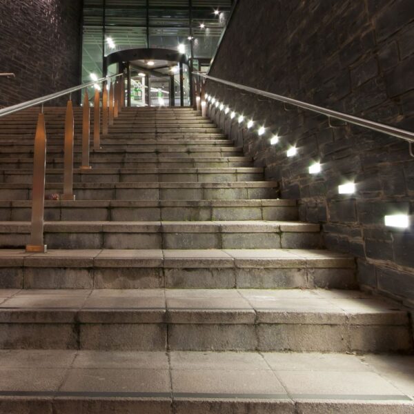 Επιτοίχιο Φωτιστικό LED για Σκαλοπάτια 3W V-TAC Λευκό Ορθογώνιο Αδιάβροχο IP65 Φυσικό 4000K – 211326