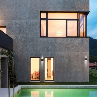 LED απλίκα 5W στρογγυλή μαύρο σώμα 4000K φυσικό λευκό IP65 V-TAC – 217090