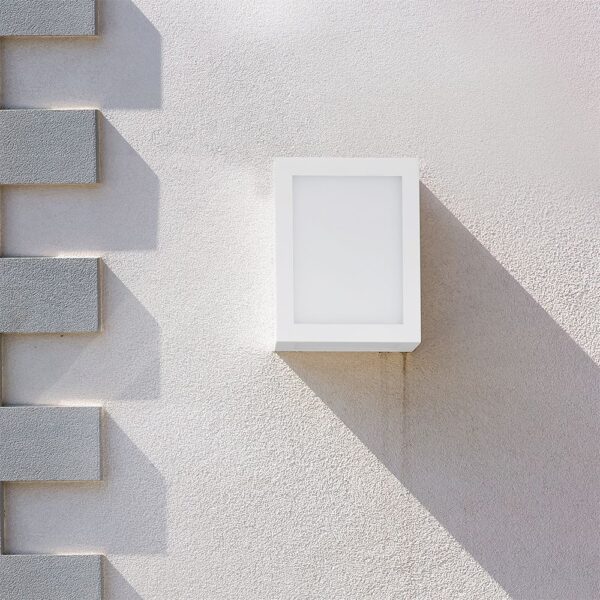 LED αδιάβροχο φωτιστικό 12W IP65 με λευκό σώμα V-TAC 4000K Φυσικό – 218335