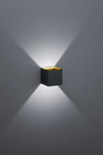 Φωτιστικό Τοίχου Trio Lighting LED 4,3W  Μαύρο Ματ Αλουμίνιο 430lm 3000K  223310132