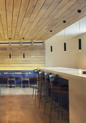 ΚΡΕΜΑΣΤΟ ΦΩΤΙΣΤΙΚΟ SPOT ORA ΜΑΥΡΟ LED 4W 3000K FARO – 29895