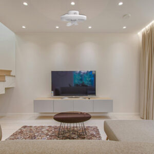 ΑΝΕΜΙΣΤΗΡΑΣ-ΦΩΤΙΣΤΙΚΟ 30W Φ26 ΛΕΥΚΟΣ ΚΑΙ ΚΟΝΤΡΟΛ 10W ΒΙΔΩΤΟΣ ΣΕ Ε27 EUROLAMP – 300-20514