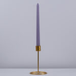 GloboStar® LAVENDER-FIELD 35203 ΣΕΤ 4 Αρωματικά Κεριά Κηροπηγίου Παραφίνης με Άρωμα Λεμόνι – Λεβάντα Μωβ Μ2 x Π2 x Υ25cm