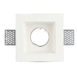 Τετράγωνο χωνευτό σποτ γύψινο για εγκατάσταση LED, κατάλληλο για οροφή, λευκό με μεταλλικά στηρίγματα.
