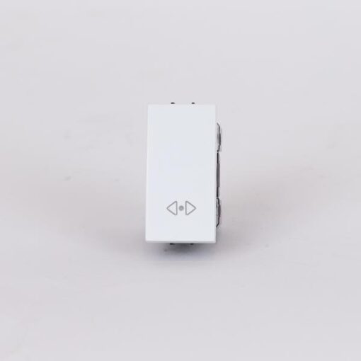 ΔΙΑΚΟΠΤΗΣ 1 MODULES ΜΕΣΑΙΟΣ A/R ΛΕΥΚΟΣ EUROLAMP – 152-20007