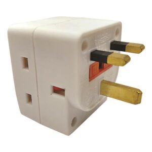 ΑΝΤΑΠΤΟΡΑΣ UK 3 ΘΕΣΕΩΝ ΜΕ ΠΡΟΣΤΑΣΙΑ ΕΠΑΦΩΝ EUROLAMP 147-10017