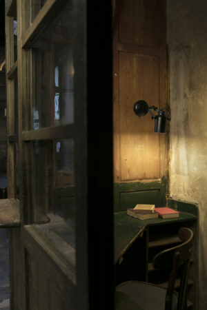 LIST BLACK SPOTLIGHT FARO – 60000