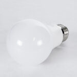 GloboStar® 60050 Λάμπα LED E27 A60 Γλόμπος 15W 1410lm 260° AC 220-240V IP20 Φ6 x Υ11.9cm Θερμό Λευκό 2700K Dimmable – 3 Years Warranty