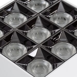 GloboStar® LUMINAR SUPERIOR 60339 Επιφανειακό LED Spot Downlight TrimLess 30W 4050lm 36° AC 220-240V IP20 Μ12 x Π12 x Υ6.6cm – Λευκό με Κάτοπτρο Χρωμίου – Θερμό Λευκό 2700K – Bridgelux High Lumen Chip Gen2 – TÜV Certified Driver – 5 Years Warranty