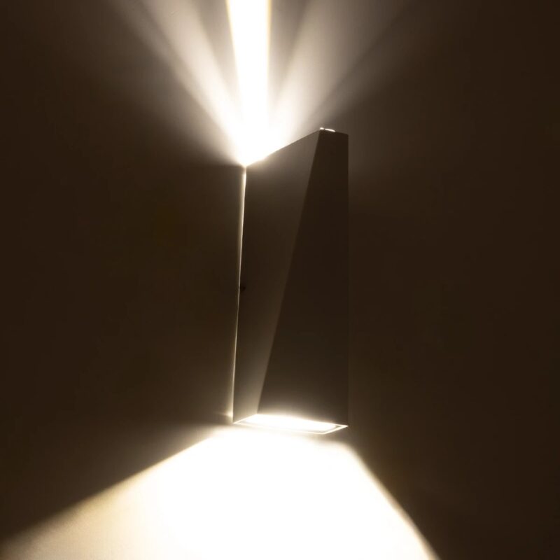 GloboStar® TRIANDE 60554 Φωτιστικό Τοίχου – Απλίκα Αρχιτεκτονικού Φωτισμού Εσωτερικού/Εξωτερικού Χώρου Up & Down LED 10W 1200lm 5° & 60° AC 220-240V IP65 Μ8.5 x Π8.5 x Υ20cm – Φυσικό Λευκό 4500K – Λευκό Αλουμίνιο – Bridgelux Chip – 3 Χρόνια Εγγύηση