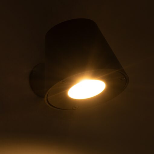 GloboStar® GARDENIA 60794 Φωτιστικό Τοίχου – Απλίκα Αρχιτεκτονικού Φωτισμού Εσωτερικού/Εξωτερικού Χώρου Up or Down Μονόφωτο 1 x GU10 AC220-240V Αδιάβροχο IP65 – Σώμα Αλουμινίου & Tempered Glass – Μ9.5 x Π13 x Υ7.7cm – Γκρι Ανθρακί – 5 Years Warranty