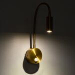 GloboStar® GOOSE 60880 Μοντέρνο Φωτιστικό Τοίχου – Απλίκα Ξενοδοχείου Bed Side LED 3W 300lm 36° AC 220-240V – Reading Light – Μ6.5 x Π15 x Υ24.5cm – Φυσικό Λευκό 4500K – Χρυσό Βούρτσας