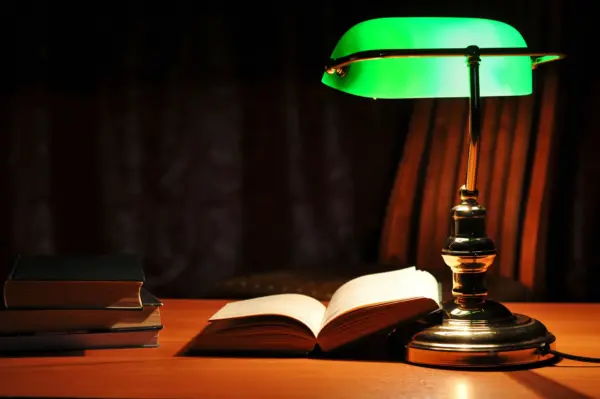 Faro Barcelona Επιτραπέζιο Φωτιστικό Banker Πράσινο Χρυσό Αντικέ 1XE27   – 68334