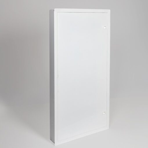 ΠΙΝΑΚΑΣ ΧΩΝΕΥΤΟΣ ΜΕΤΑΛΛΙΚΟΣ  6X24 ΘΕΣΕΩΝ IP30 EUROLAMP – 147-31135