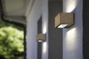 Lutec Gemini Επιτοίχιο Φωτιστικό Εξωτερικού Χώρου Wood Effect Σκούρο Γκρι LED 10,5W 500lm 4000K IP54 – 5189135118