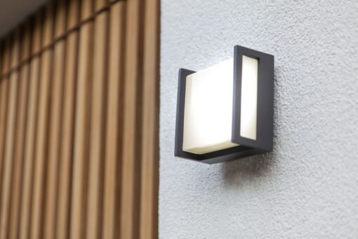 Lutec Qubo Square Φωτιστικό Τοίχου Εξωτερικού Χώρου Σκούρο Γκρι LED 650lm 3000K IP54 – 5195401118