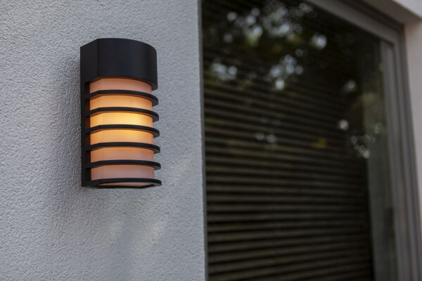 Lutec Fulton Εξωτερικού Χώρου Φωτιστικό Τοίχου E27 Μαύρο LED IP44 – 5207601012