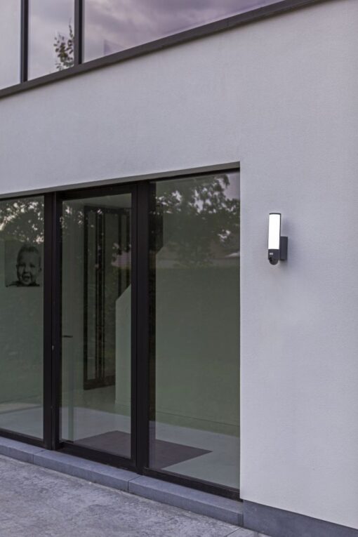 Lutec Elara Επιτοίχιο Φωτιστικό Εξωτερικού Χώρου Led Με Camera Με Ανιχνευτή Κίνησης Με ηχείο και μικρόφωνο Σκούρο Γκρι Connect LED Dimmable 1200lm 2700-6500K IP44 – 5267106118