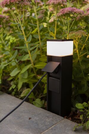 Lutec Mains Φωτιστικό Κολωνάκι Κήπου Μαύρου Χρώματος Χρονοδιακόπτη Σύνδεση Eathering LED Dimmable 600lm 3000K IP44 – 7202201012