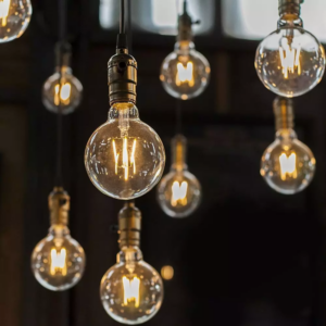 Λάμπα LED E27 G125 Filament 6W Ψυχρό λευκό 6400K Διάφανο V-TAC – 7427