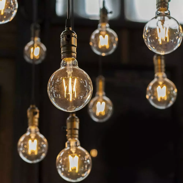 Λάμπα LED E27 G125 Filament 6W Ψυχρό λευκό 6400K Διάφανο V-TAC – 7427