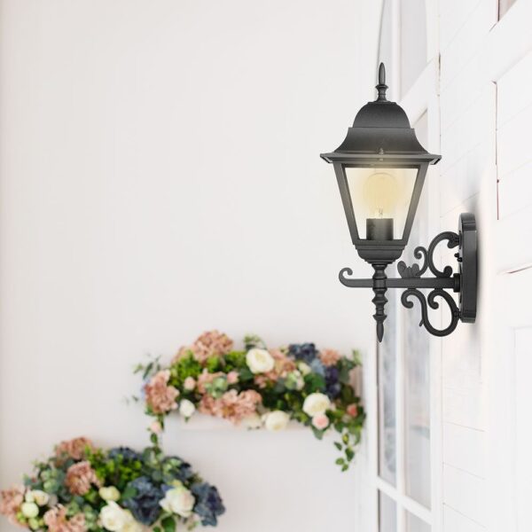 Εξωτερικό φωτιστικό τοίχου μαύρο vintage με διακοσμητικό σχέδιο, κομψό για τον κήπο ή τη βεράντα.