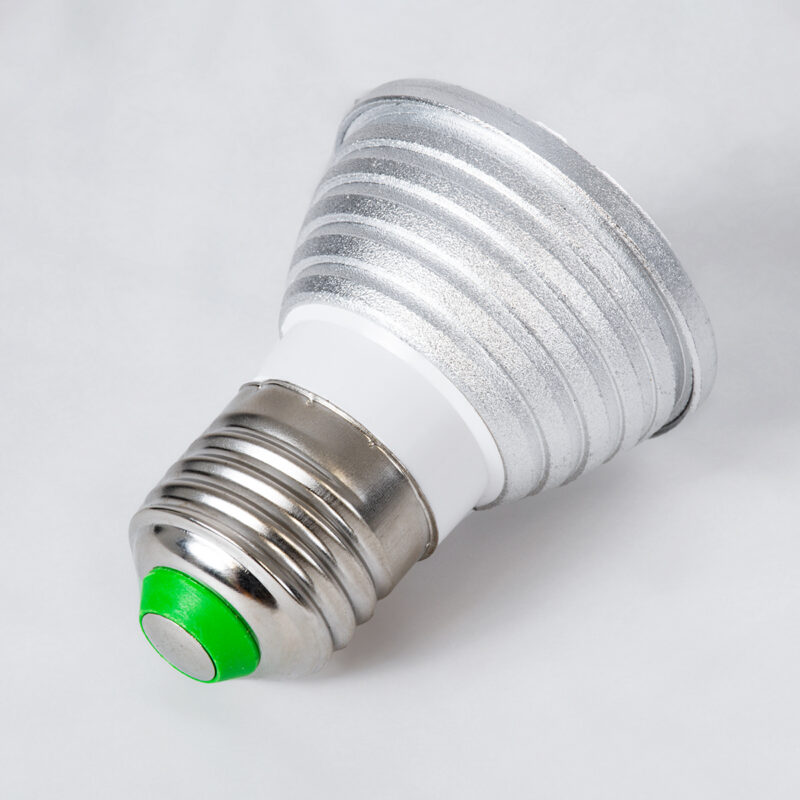 GloboStar® 76066 Σποτ LED E27 MR16 3W 200lm 90° AC 220-240V IP20 Φ5 x Υ8.5cm – Εναλλαγή Φωτισμού μέσω Τηλεχειριστηρίου RGB – Dimmable – 2 Χρόνια Εγγύηση