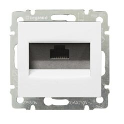 RJ45 ΚΑΤ. 6 UTP 1 ΕΞ./ΝΥΧΙΑ ΛΕΥΚΟ LEGRAND VALENA – 774246