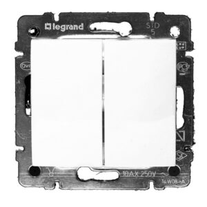 ΔΙΑΚΟΠΤΗΣ ΔΙΠΛΟΣ Α/Ρ ΛΕΥΚΟΣ LEGRAND VALENA – 774408