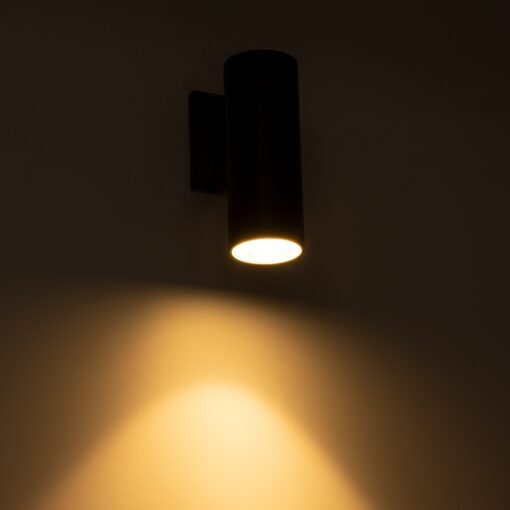 GloboStar® WALLY 77872 Φωτιστικό Τοίχου – Απλίκα Αρχιτεκτονικού Φωτισμού Εσωτερικού/Εξωτερικού Χώρου Up or Down Μονόφωτο 1 x GU10 AC220-240V Αδιάβροχο IP65 – Σώμα Αλουμινίου & Tempered Glass – Μ6.4 x Π11 x Υ17cm – Μαύρο – 5 Years Warranty