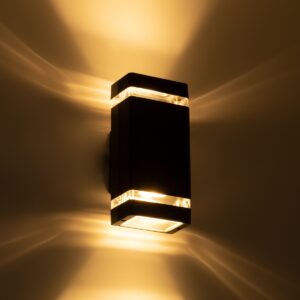 GloboStar® QUATRO 77893 Φωτιστικό Τοίχου – Απλίκα Αρχιτεκτονικού Φωτισμού Εσωτερικού/Εξωτερικού Χώρου Up & Down Δίφωτο 2 x GU10 AC220-240V Αδιάβροχο IP65 – Σώμα Αλουμινίου & Tempered Glass – Μ10.8 x Π10.5 x Υ25.5cm – Μαύρο – 5 Years Warranty