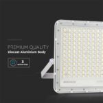 V‑TAC 7848 Ηλιακός Προβολέας LED 20W 4000K 2600lm 20000mAh 30W Panel Τηλεχειριστήριο Λευκό IP65