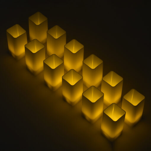 GloboStar® CANDLE 79540 ΣΕΤ 12 x Διακοσμητικά Realistic Κεράκια με LED Εφέ Κινούμενης Φλόγας – Μπαταρίας 12 x CR2032 Θερμό Λευκό 2700K Μπεζ L3.7 x W3.7 x H7.5cm